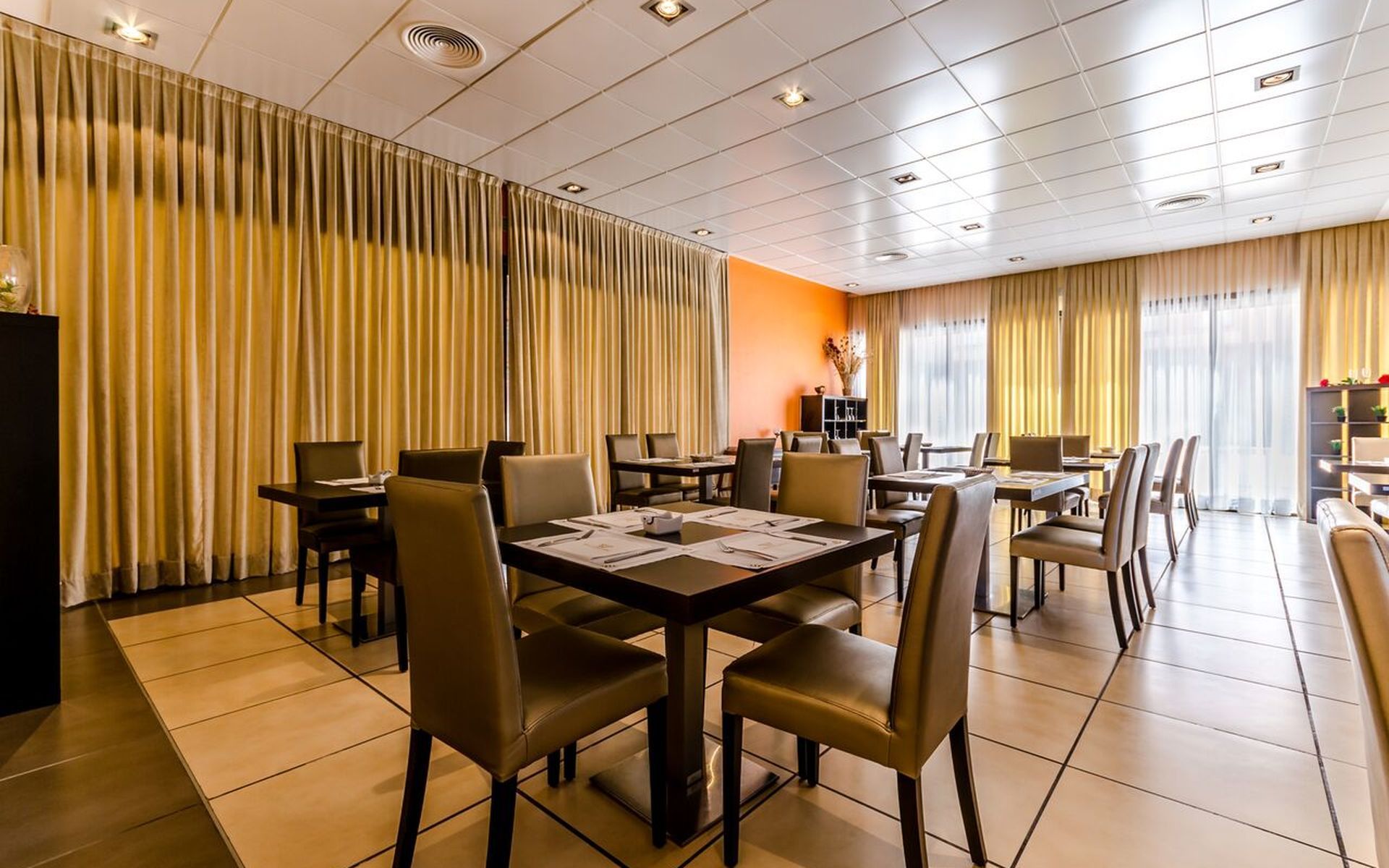 Alcala Plaza Hotel Alcala de Henares Ngoại thất bức ảnh