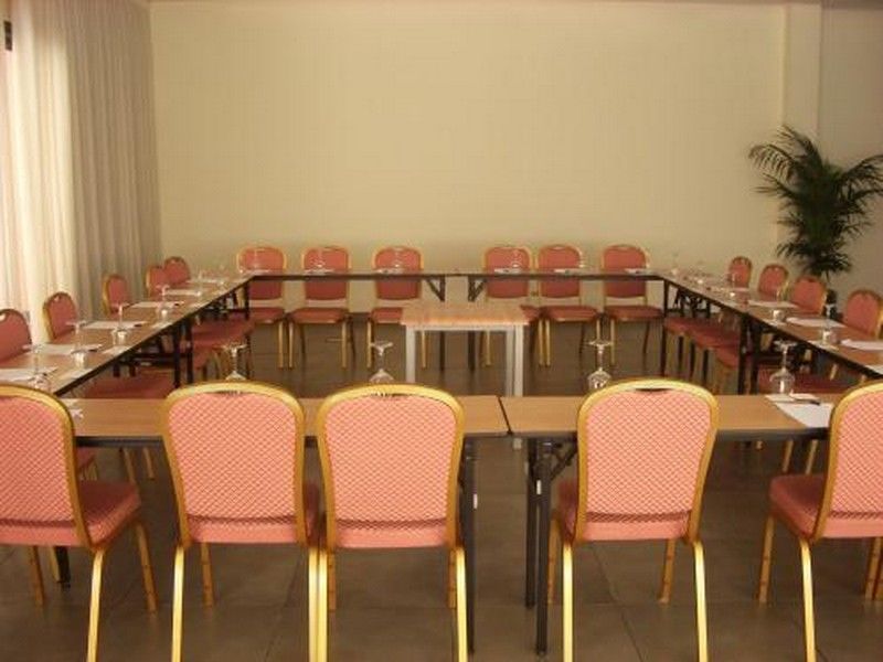 Alcala Plaza Hotel Alcala de Henares Tiện nghi bức ảnh