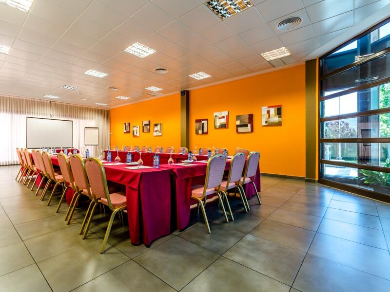 Alcala Plaza Hotel Alcala de Henares Ngoại thất bức ảnh
